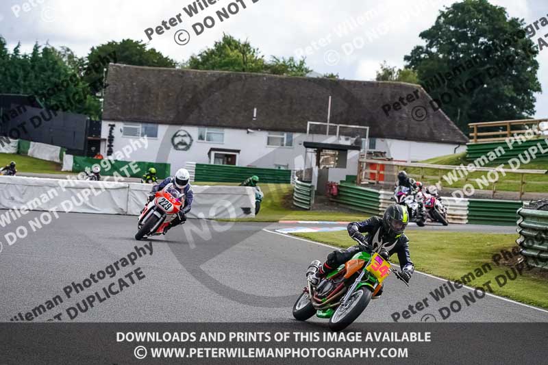 enduro digital images;event digital images;eventdigitalimages;mallory park;mallory park photographs;mallory park trackday;mallory park trackday photographs;no limits trackdays;peter wileman photography;racing digital images;trackday digital images;trackday photos